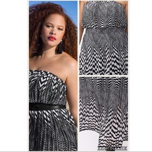 *SOLD* Lane Bryant Chevron Pleat Maxi Dress 14/16